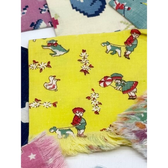 Vintage 1940s Childrens Handkerchiefs Set - Picture 14 of 14